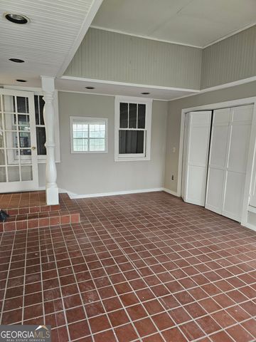 119 E Wacona Drive, Waycross, GA 31501