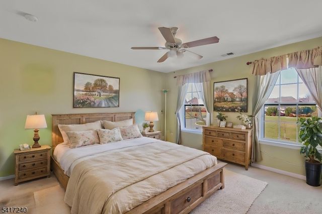 4 ELM DR, Clinton Twp., NJ 08809