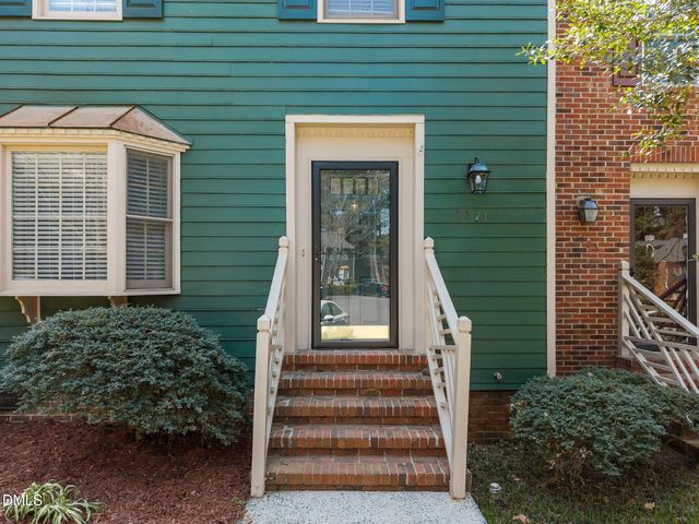 3321 Coachmans Way, Durham, NC 27705