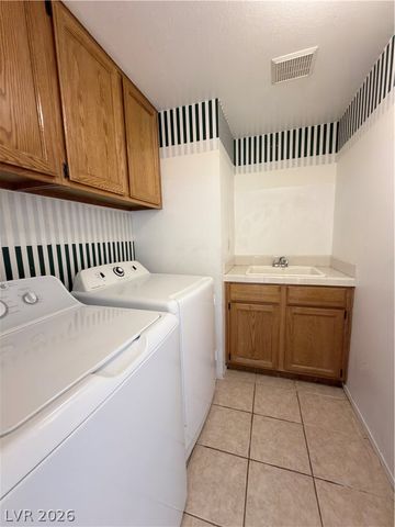 7620 Marluna Court, Las Vegas, NV 89128
