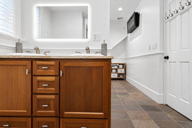90 Log Cabin Road, Eastham, MA 02642
