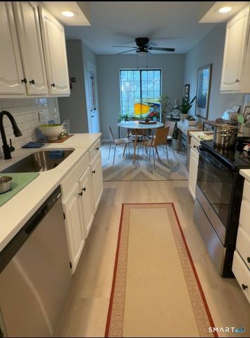 125 Warner Hill Road 20, Stratford, CT 06614