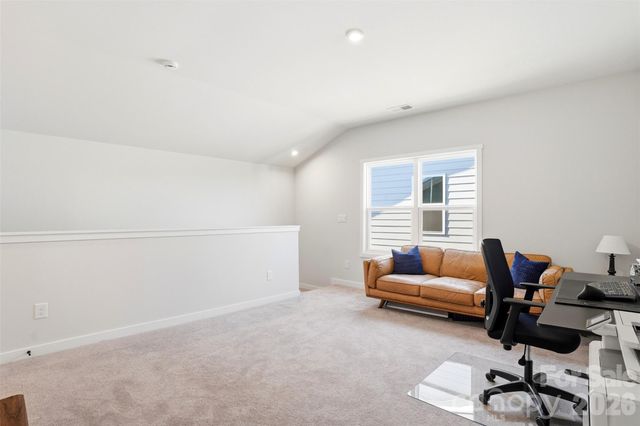 7104 Wayfarer Drive, Charlotte, NC 28269