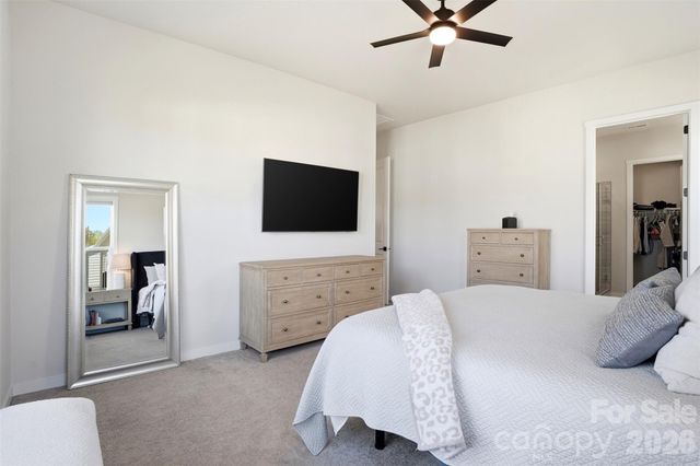 7104 Wayfarer Drive, Charlotte, NC 28269