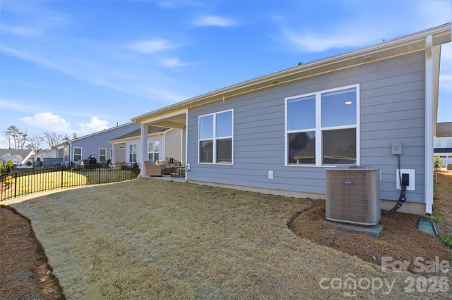 7104 Wayfarer Drive, Charlotte, NC 28269