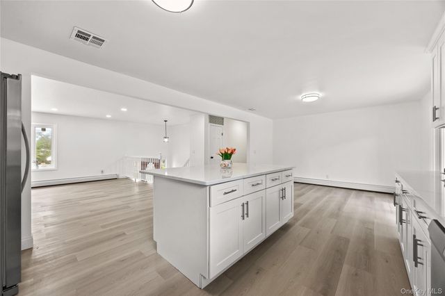 193 Frederick Avenue, South Floral Park, NY 11001