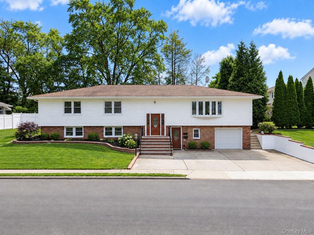 193 Frederick Avenue, South Floral Park, NY 11001 — exterior