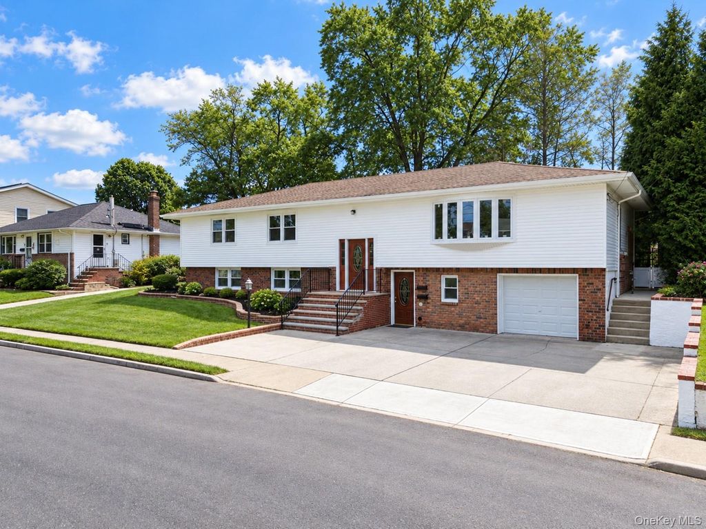 193 Frederick Avenue, South Floral Park, NY 11001 — photo 2