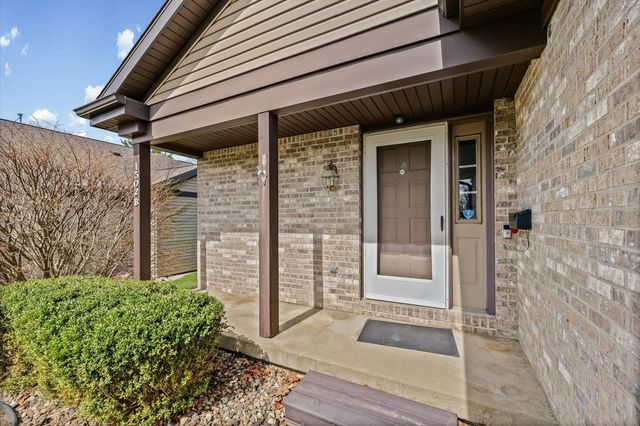 1502 Theodore Drive B, Champaign, IL 61821