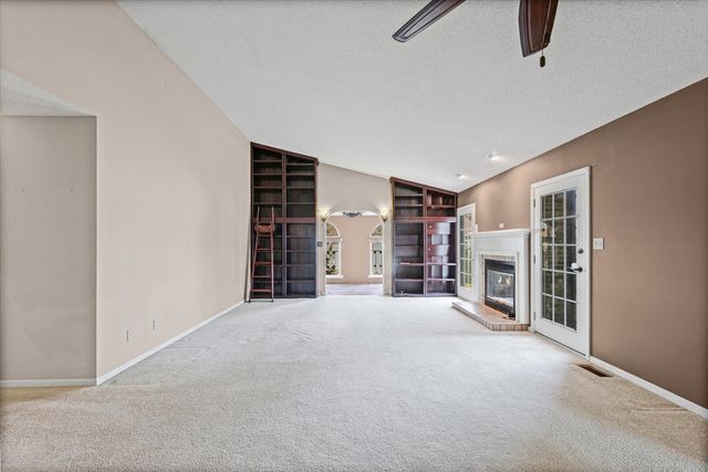 1502 Theodore Drive B, Champaign, IL 61821