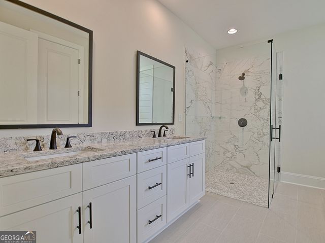 40 Greylock Creek Drive, Senoia, GA 30276