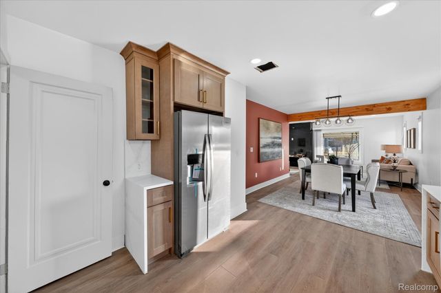 17127 Griggs Street, Detroit, MI 48221