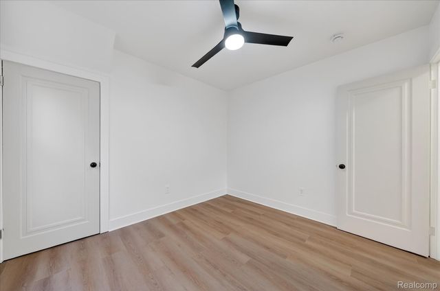 17127 Griggs Street, Detroit, MI 48221