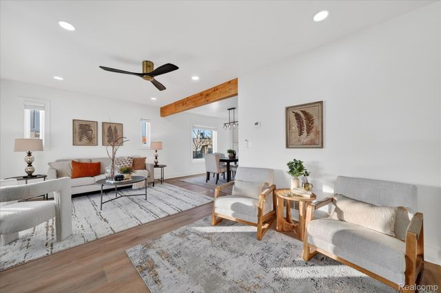 17127 Griggs Street, Detroit, MI 48221