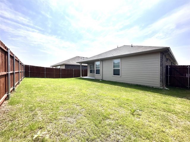 8916 Boulder Oak Boulevard, Fort Worth, TX 76131