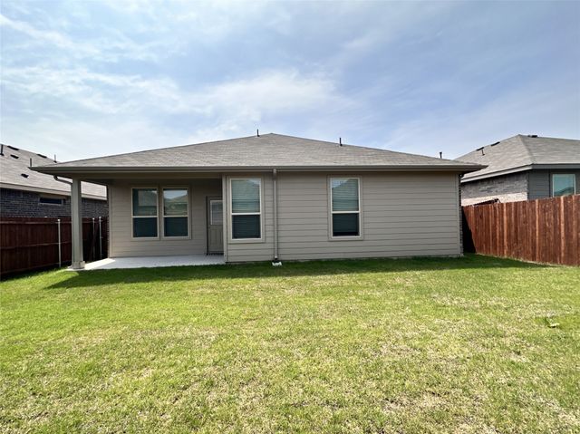 8916 Boulder Oak Boulevard, Fort Worth, TX 76131