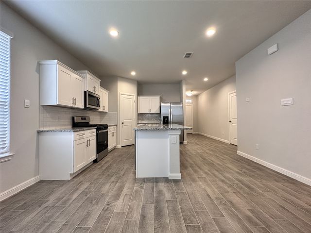 8916 Boulder Oak Boulevard, Fort Worth, TX 76131