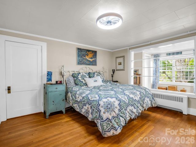 23 Sunset Drive, Black Mountain, NC 28711