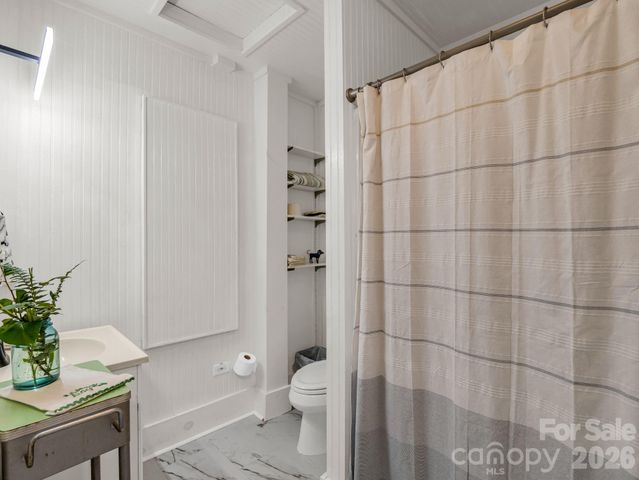 23 Sunset Drive, Black Mountain, NC 28711