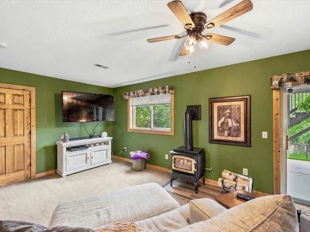6156 152nd Street N, Hugo, MN 55038