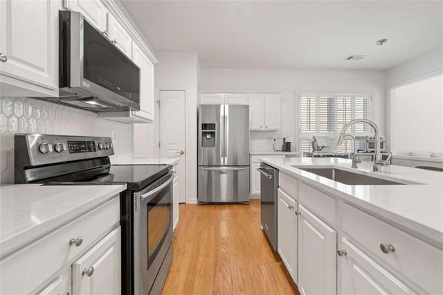 2845 Glaston Way, Alpharetta, GA 30004
