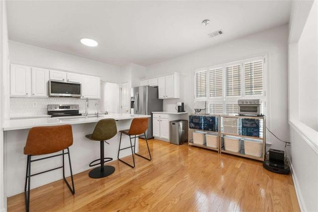 2845 Glaston Way, Alpharetta, GA 30004