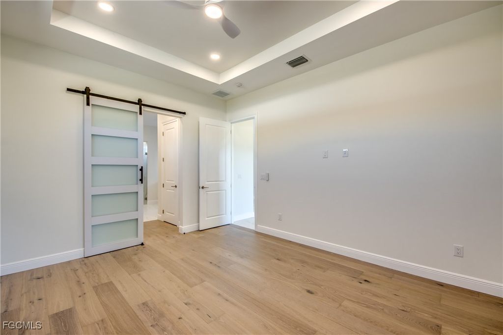 Image 15 of property listing at 2332 NW 35th PL, Cape Coral, FL 33993