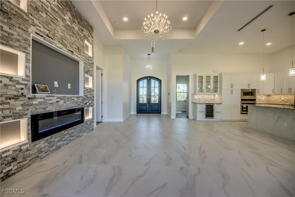 Image 4 of property listing at 2332 NW 35th PL, Cape Coral, FL 33993