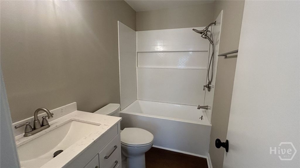 Image 17 of property listing at 108 Peachtree Drive, Savannah, GA 31419