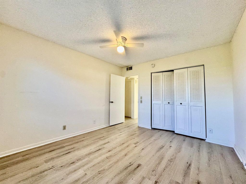Image 13 of property listing at 82 Dorset B, Boca Raton, FL 33434