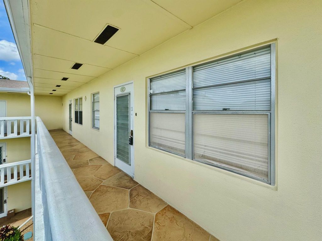 Image 2 of property listing at 82 Dorset B, Boca Raton, FL 33434