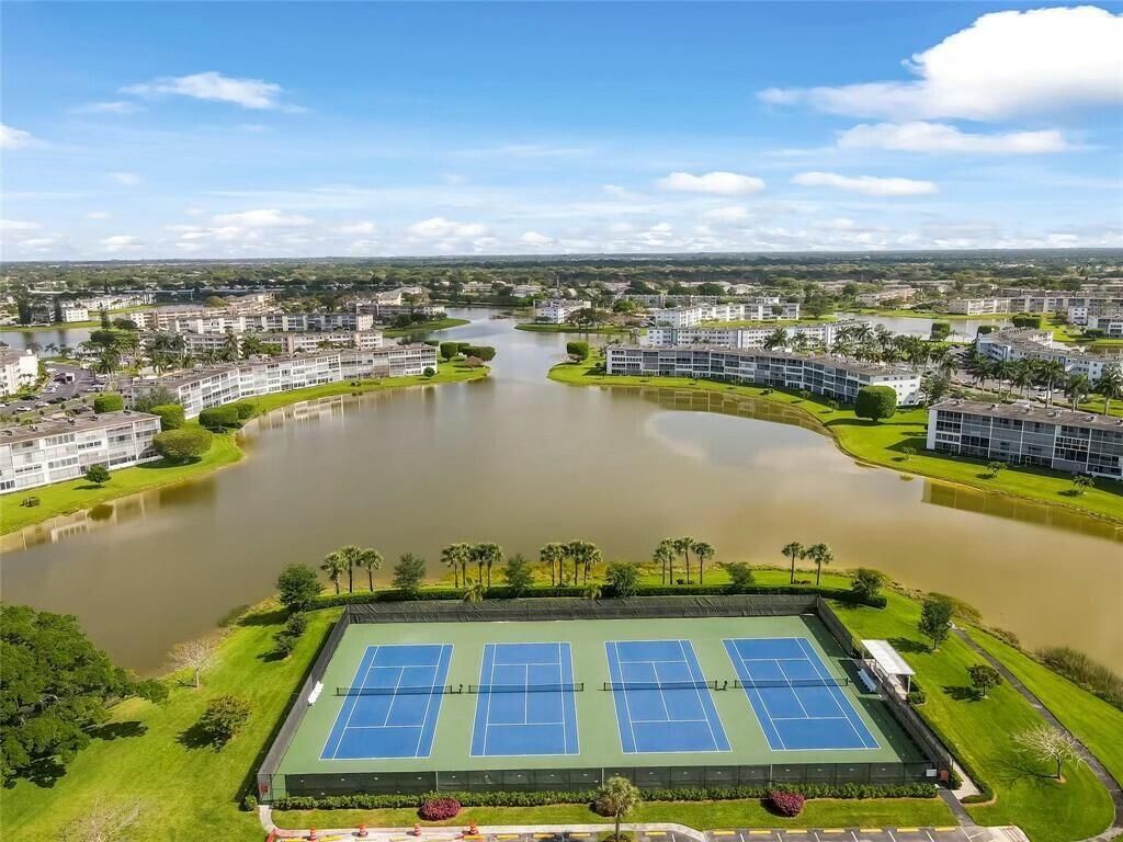 Image 37 of property listing at 82 Dorset B, Boca Raton, FL 33434