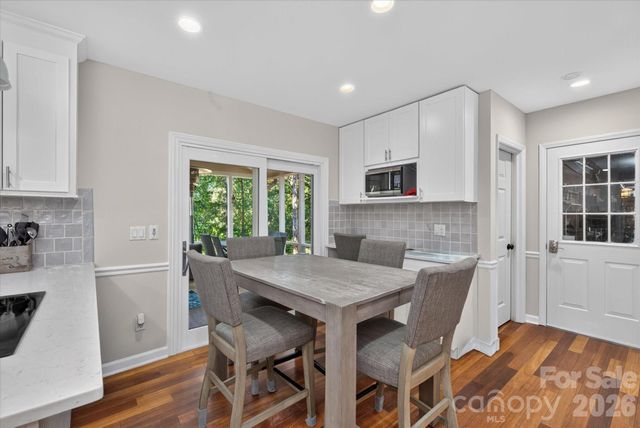 10009 Thomas Payne Circle, Charlotte, NC 28277