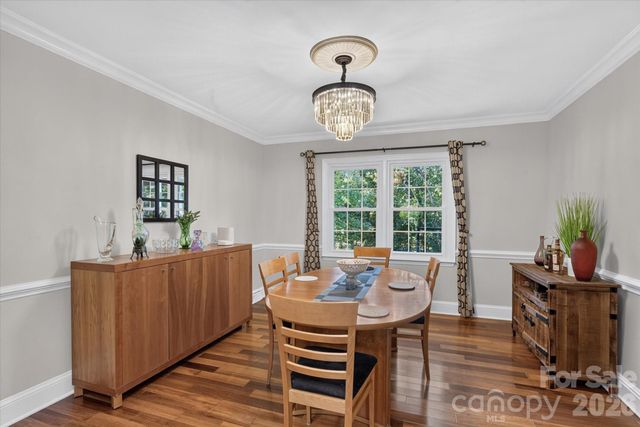 10009 Thomas Payne Circle, Charlotte, NC 28277