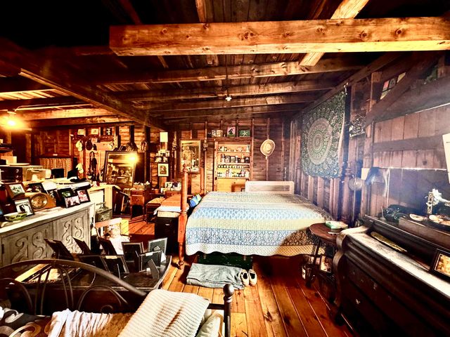 118 Jolbert Street, Berlin, NH 03570