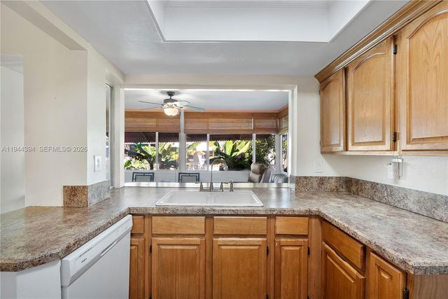 5011 NW 51st Street, Tamarac, FL 33319