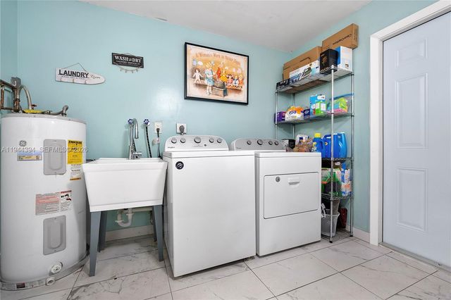 5011 NW 51st Street, Tamarac, FL 33319