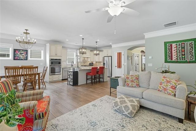 319 Westfield Bend, Woodstock, GA 30188