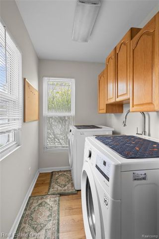 415 Taylor Avenue, Rochester, MI 48307