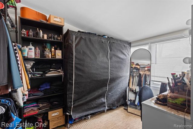 415 Taylor Avenue, Rochester, MI 48307