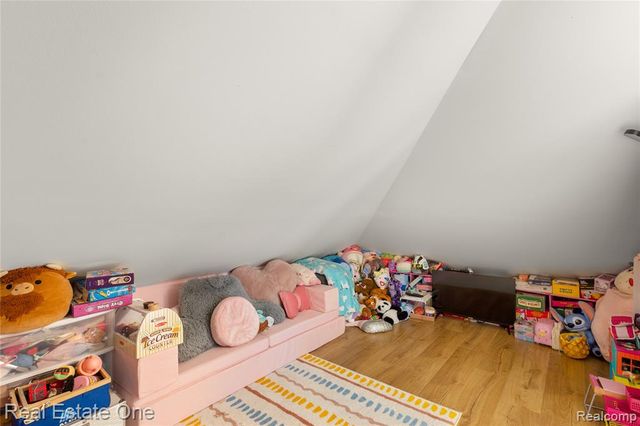 415 Taylor Avenue, Rochester, MI 48307