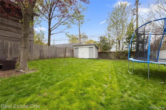 415 Taylor Avenue, Rochester, MI 48307