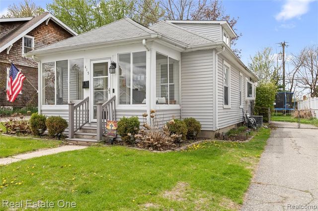 415 Taylor Avenue, Rochester, MI 48307