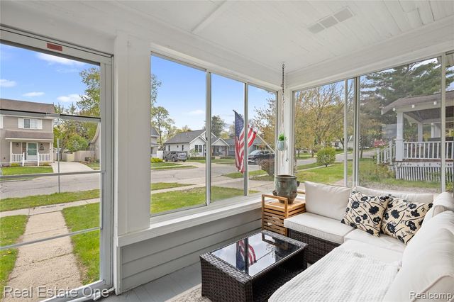 415 Taylor Avenue, Rochester, MI 48307