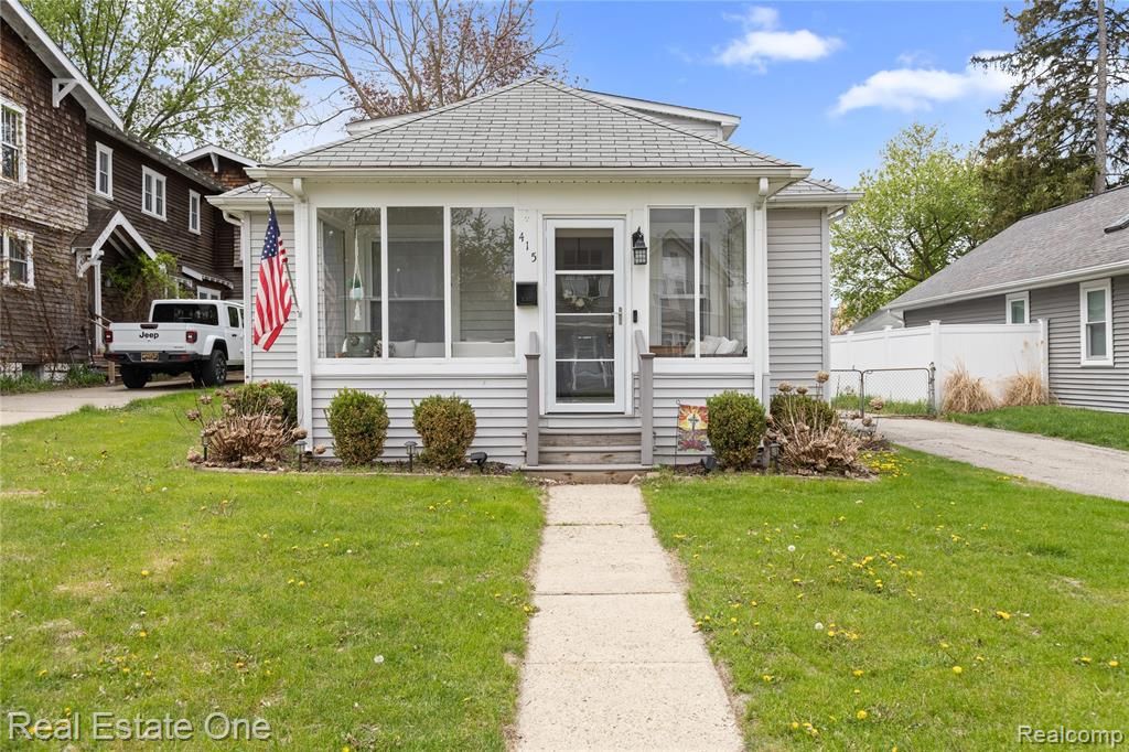 415 Taylor Avenue, Rochester, MI 48307