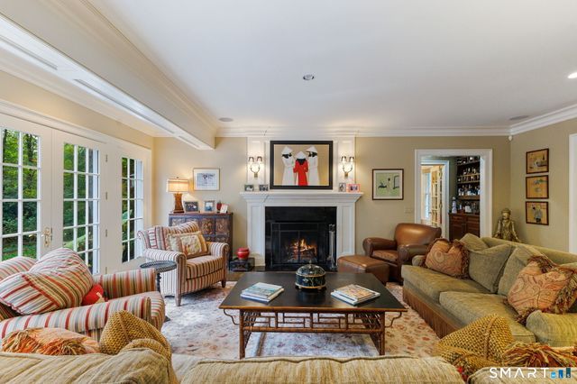 758 Smith Ridge Road, New Canaan, CT 06840