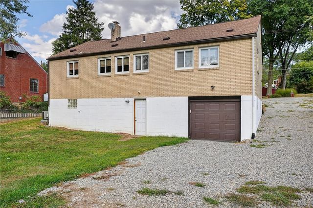 6094 Library Rd, Bethel Park, PA 15102