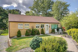 6094 Library Rd, Bethel Park, PA 15102