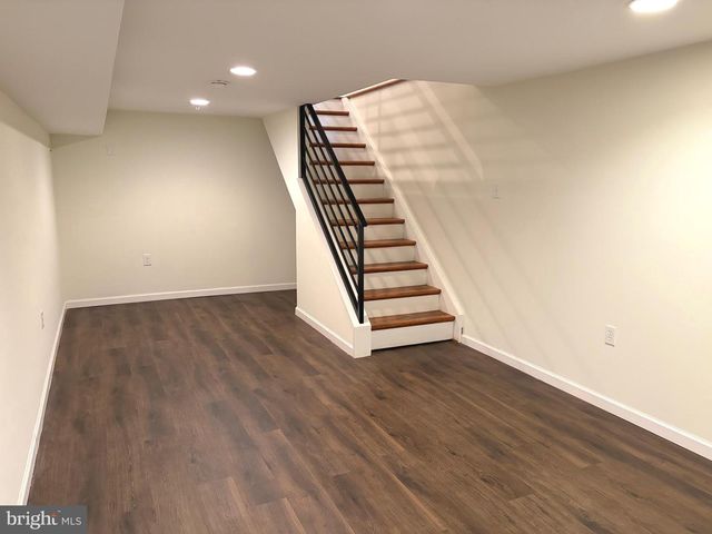 1007 S 7TH ST, Philadelphia, PA 19147