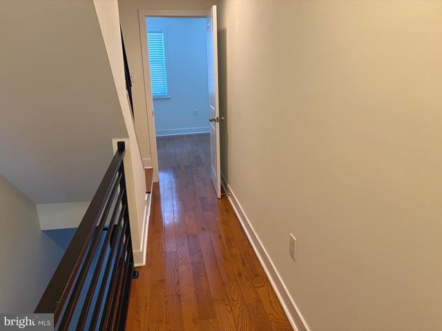 1007 S 7TH ST, Philadelphia, PA 19147